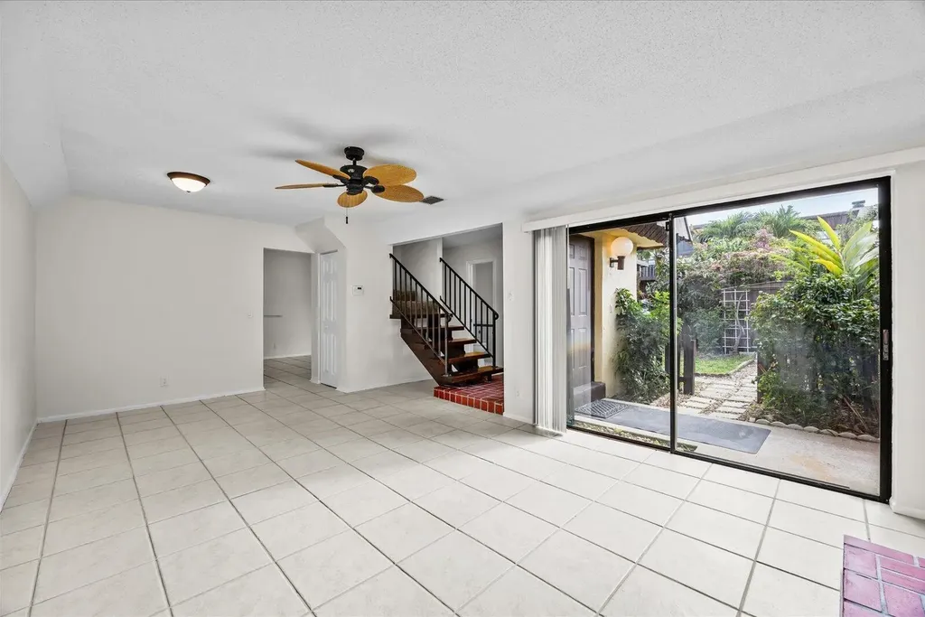3548 Gardens East Drive Palm Beach Gardens FL 33410