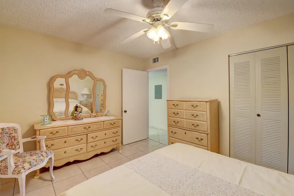 5370 Las Verdes Circle Delray Beach FL 33484