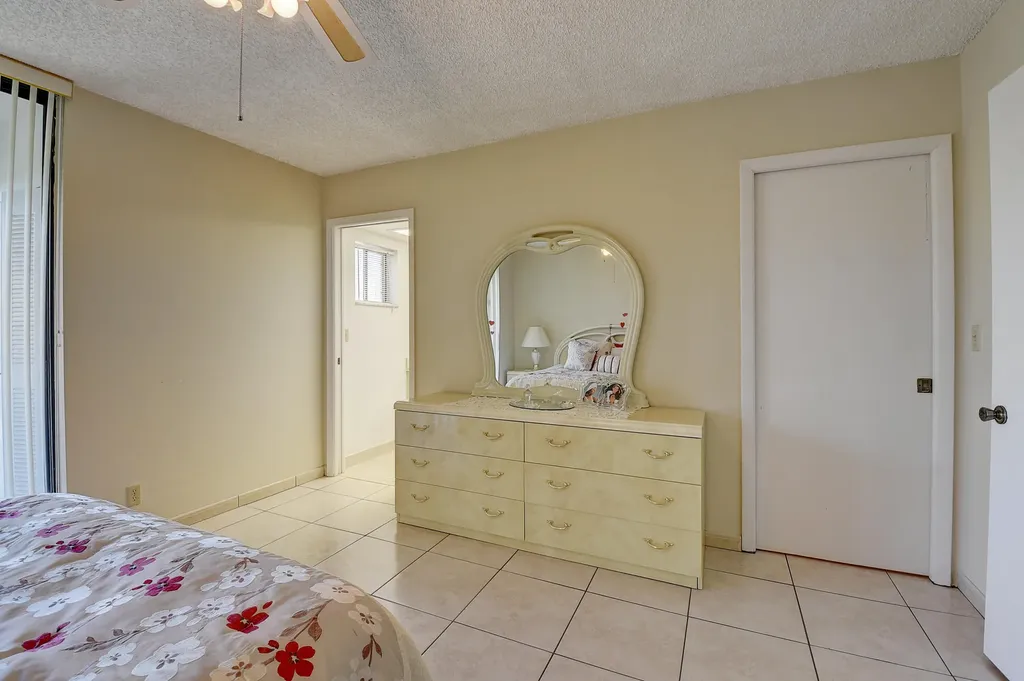5370 Las Verdes Circle Delray Beach FL 33484