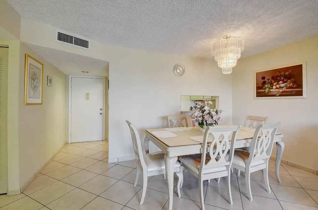5370 Las Verdes Circle Delray Beach FL 33484
