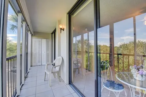 5370 Las Verdes Circle Delray Beach FL 33484