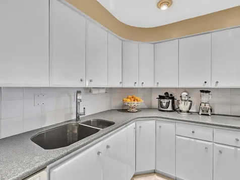 3300 NE 36th Street Fort Lauderdale FL 33308