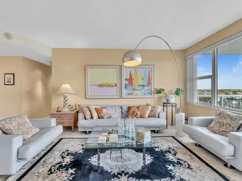 3300 NE 36th Street Fort Lauderdale FL 33308