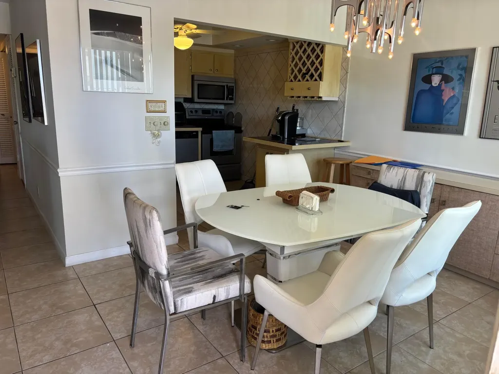 105 E Wellington West Palm Beach FL 33417