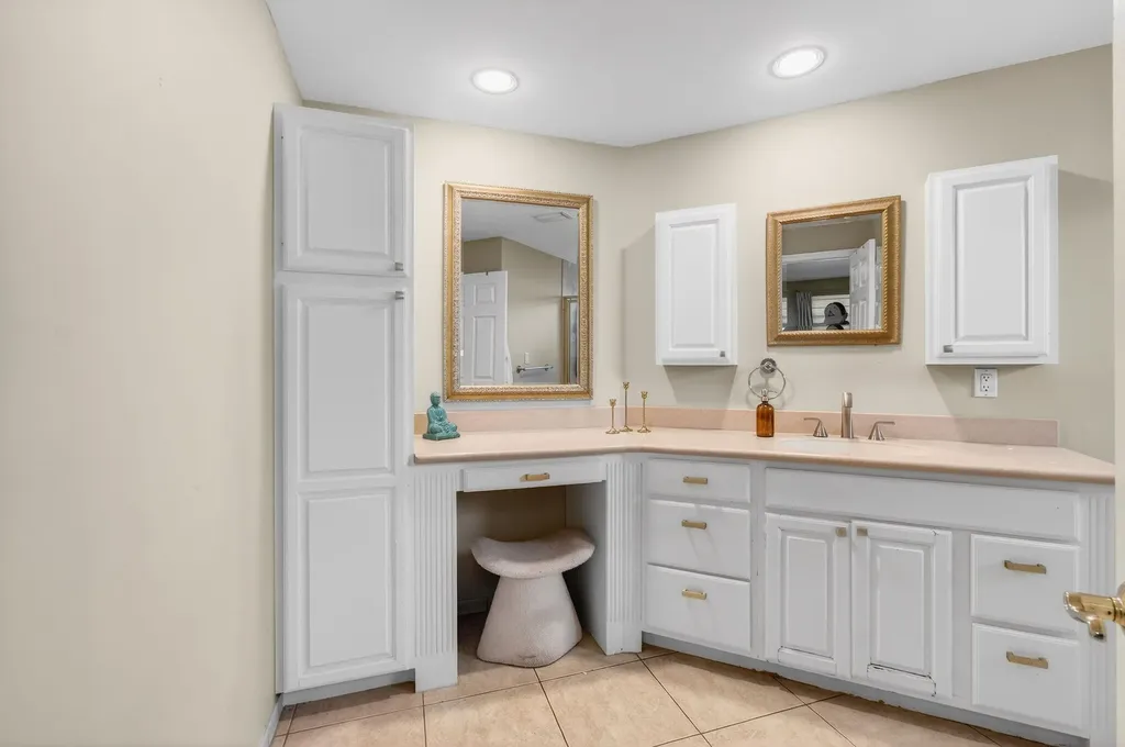 301 SE 8th Avenue Deerfield Beach FL 33441