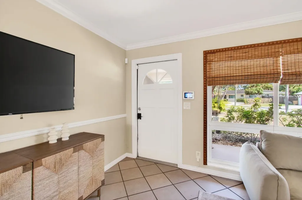 301 SE 8th Avenue Deerfield Beach FL 33441
