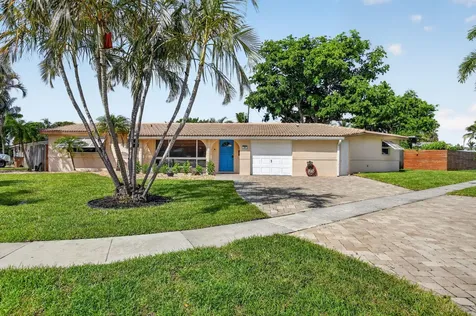 301 SE 8th Avenue Deerfield Beach FL 33441