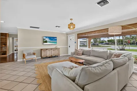 301 SE 8th Avenue Deerfield Beach FL 33441