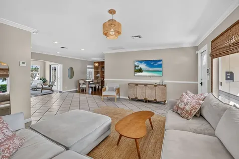 301 SE 8th Avenue Deerfield Beach FL 33441