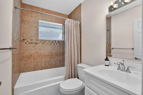 301 SE 8th Avenue Deerfield Beach FL 33441