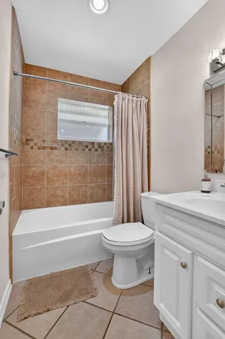 301 SE 8th Avenue Deerfield Beach FL 33441
