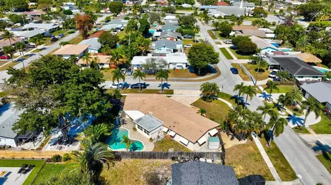 301 SE 8th Avenue Deerfield Beach FL 33441