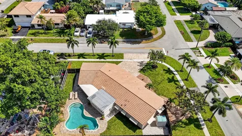 301 SE 8th Avenue Deerfield Beach FL 33441