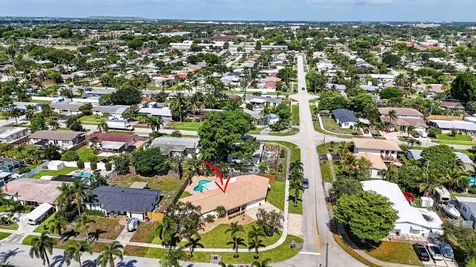 301 SE 8th Avenue Deerfield Beach FL 33441