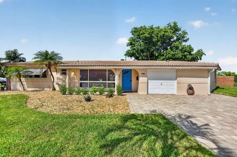 301 SE 8th Avenue Deerfield Beach FL 33441