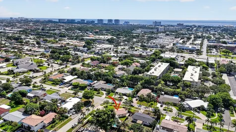 301 SE 8th Avenue Deerfield Beach FL 33441