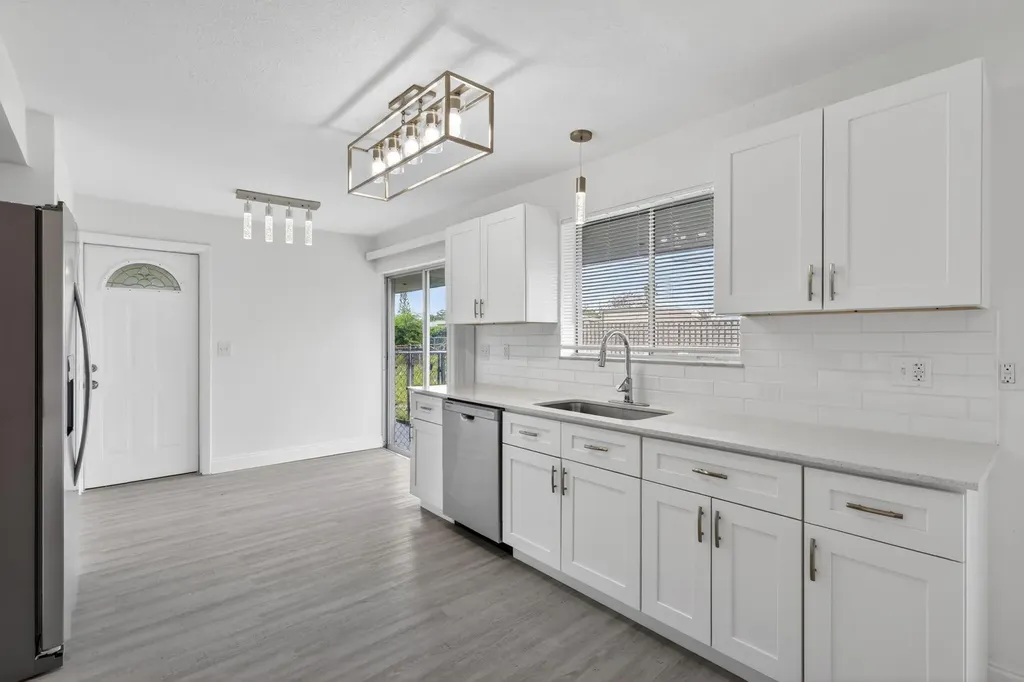 157 SE Calmoso Drive Port St Lucie FL 34983
