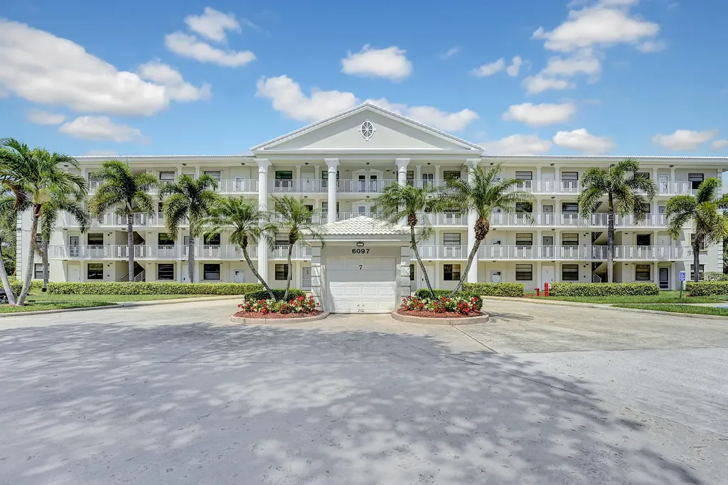 6097 Balboa Circle Boca Raton FL 33433