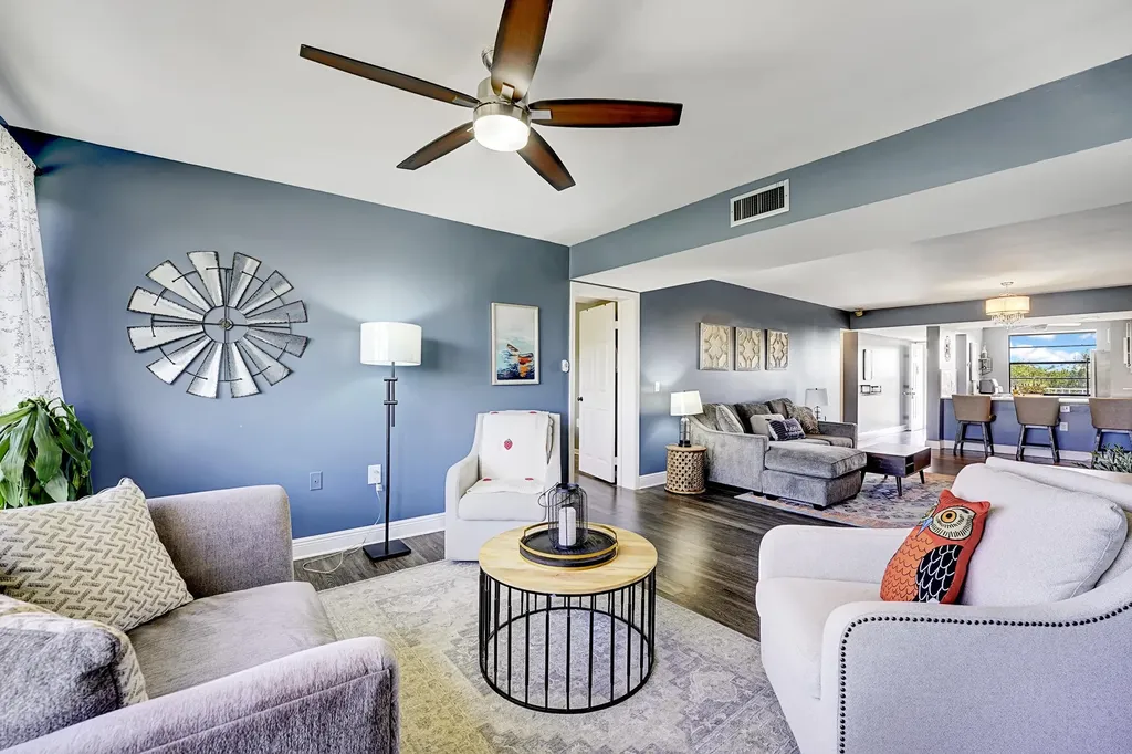 6097 Balboa Circle Boca Raton FL 33433