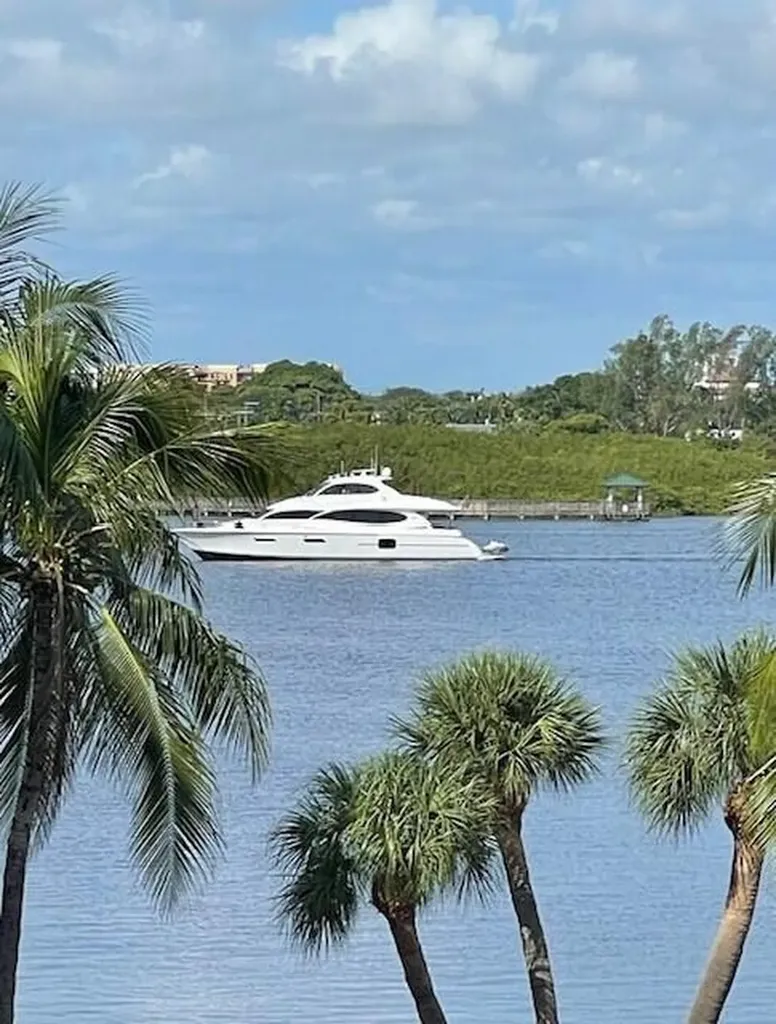2860 S Ocean Boulevard Palm Beach FL 33480