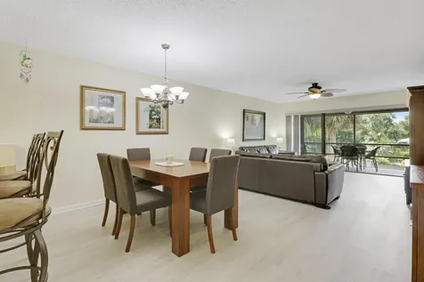 1600 NE Dixie Highway Jensen Beach FL 34957