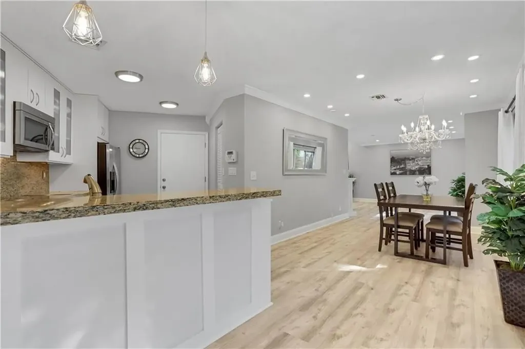 101 SE 15th Avenue Fort Lauderdale FL 33301