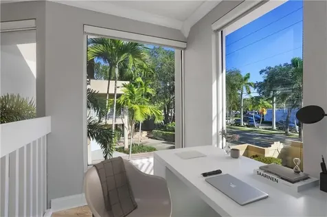 101 SE 15th Avenue Fort Lauderdale FL 33301