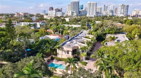 101 SE 15th Avenue Fort Lauderdale FL 33301