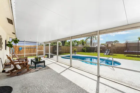 144 Cordoba Circle Royal Palm Beach FL 33411