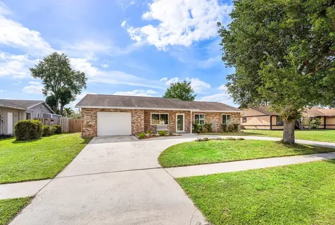 144 Cordoba Circle Royal Palm Beach FL 33411
