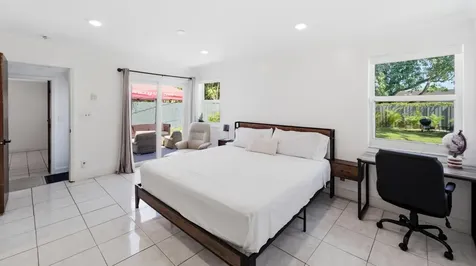 1234 NW 7th Avenue Fort Lauderdale FL 33311