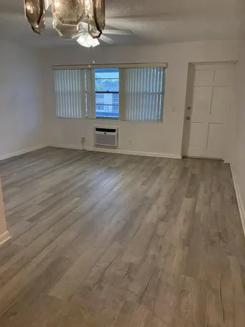 151 Canterbury F West Palm Beach FL 33417