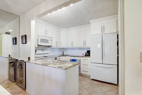 334 Pine Ridge Circle Greenacres FL 33463