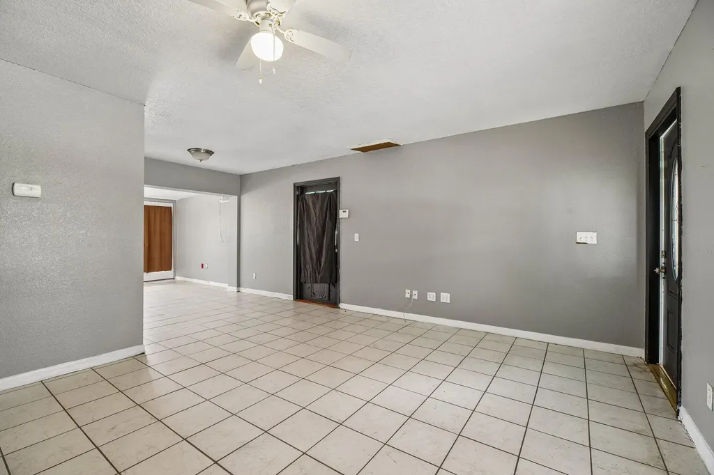 2443 2nd Place SW Vero Beach FL 32962