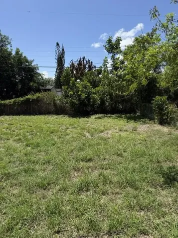 2443 2nd Place SW Vero Beach FL 32962