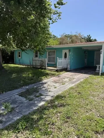 2443 2nd Place SW Vero Beach FL 32962
