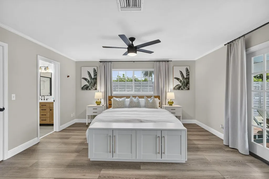 903 SW 28th Avenue Boynton Beach FL 33435