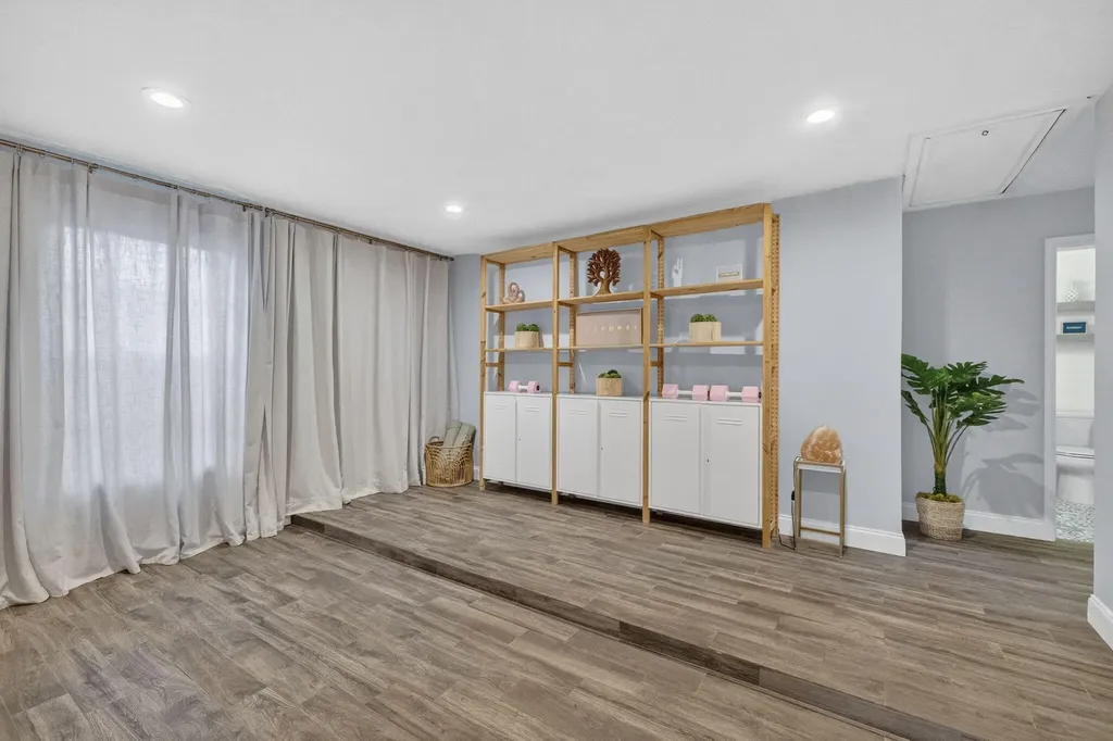 903 SW 28th Avenue Boynton Beach FL 33435