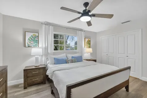 903 SW 28th Avenue Boynton Beach FL 33435