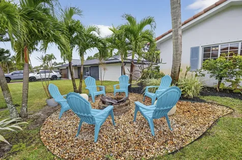 903 SW 28th Avenue Boynton Beach FL 33435