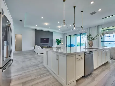 9210 W Parkland Bay Trail Parkland FL 33076