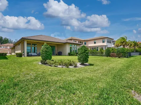 9210 W Parkland Bay Trail Parkland FL 33076