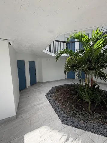 9405 Fontainebleau Boulevard Miami FL 33172