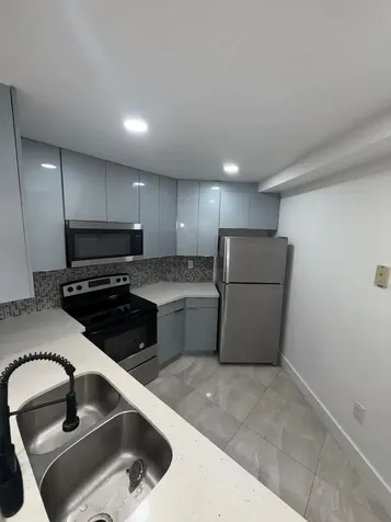 9405 Fontainebleau Boulevard Miami FL 33172