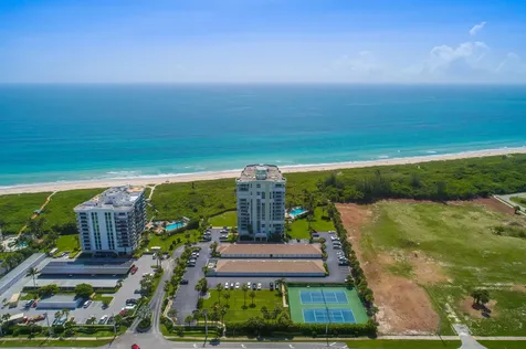 2700 N Highway A1a Fort Pierce FL 34949