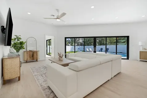 1248 N Harbor Drive Singer Island FL 33404