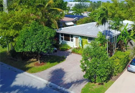 1031 Lincoln Street Hollywood FL 33019