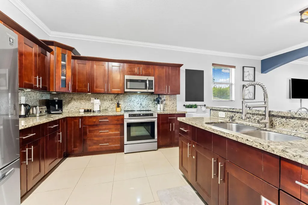 1500 SW 20th Street Fort Lauderdale FL 33315