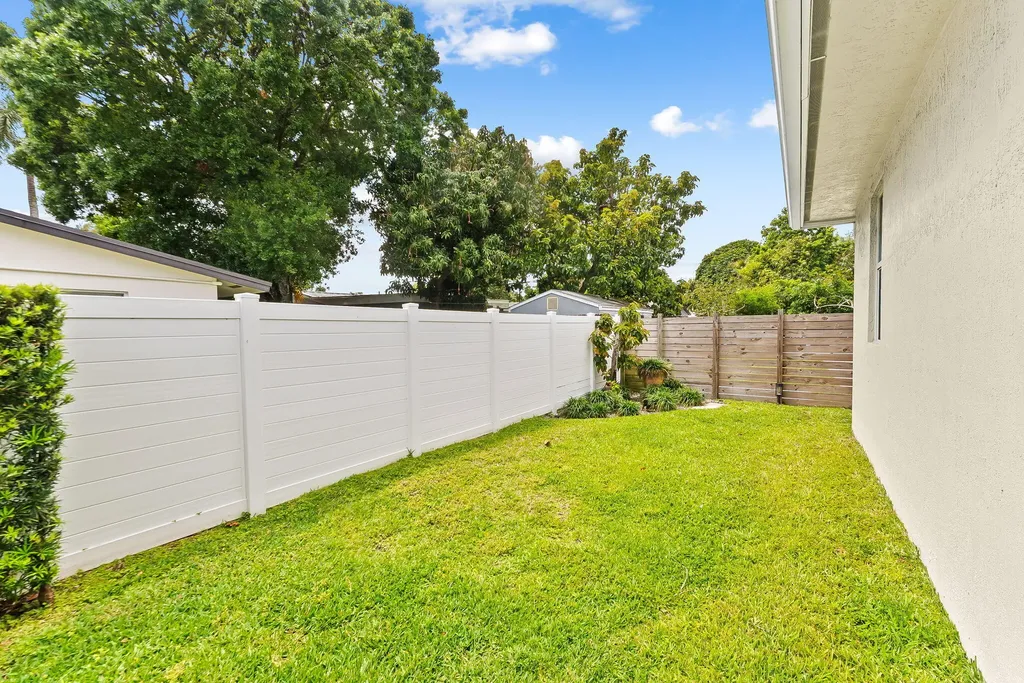 1500 SW 20th Street Fort Lauderdale FL 33315