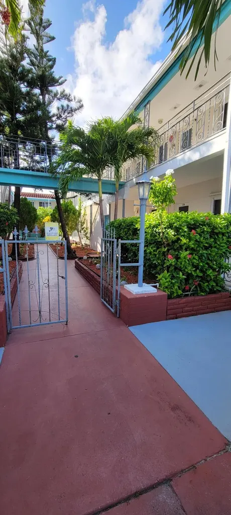 7300 Byron Avenue Miami Beach FL 33141